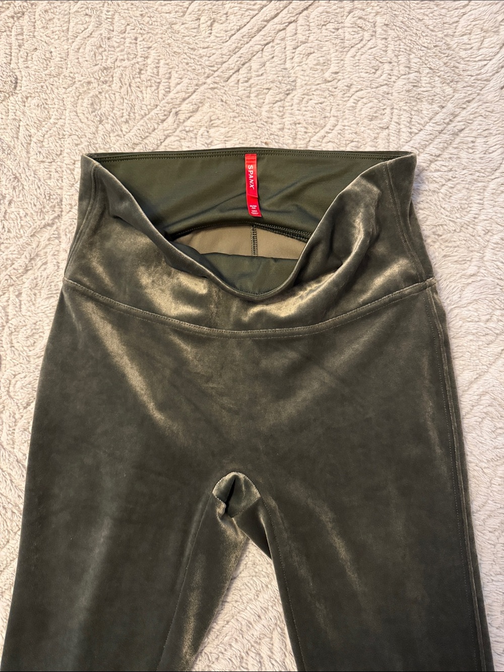 SPANX Kids Olive Velvet High-Waist Leggings
